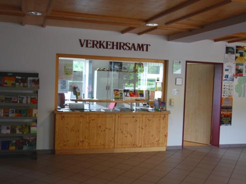 Tourist-Information im Foyer im Rathaus in Wittenschwand